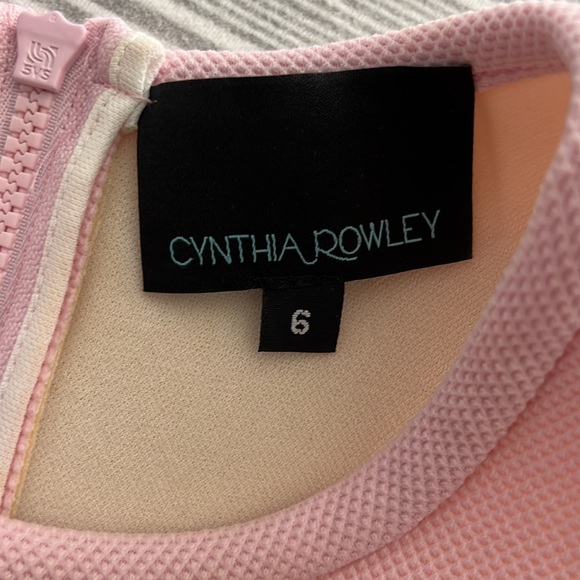 CYNTHIA ROWLEY - Picture 4 of 4